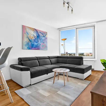 Sky At Tri Veze - Ac & Parking Appartement Bratislava